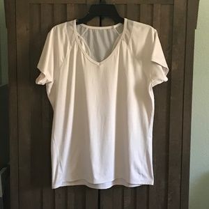 Xersion Workout Tee - Creme - Size Medium
